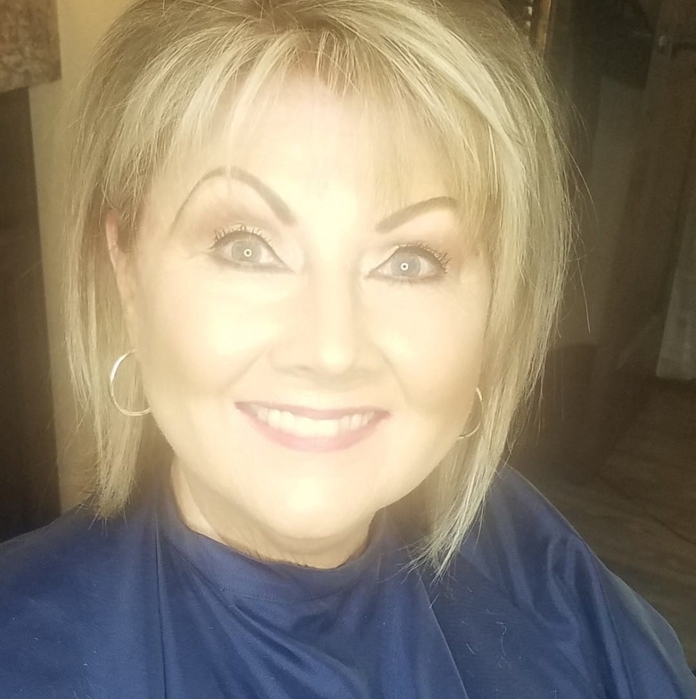 Meet your Posher, Lisa